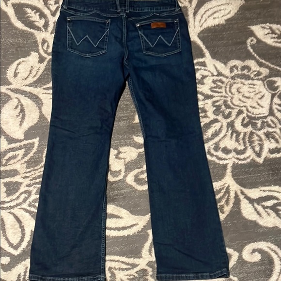 Wrangler Blue Boot Cut Jeans Classic Style size 19x34 - Picture 5 of 6
